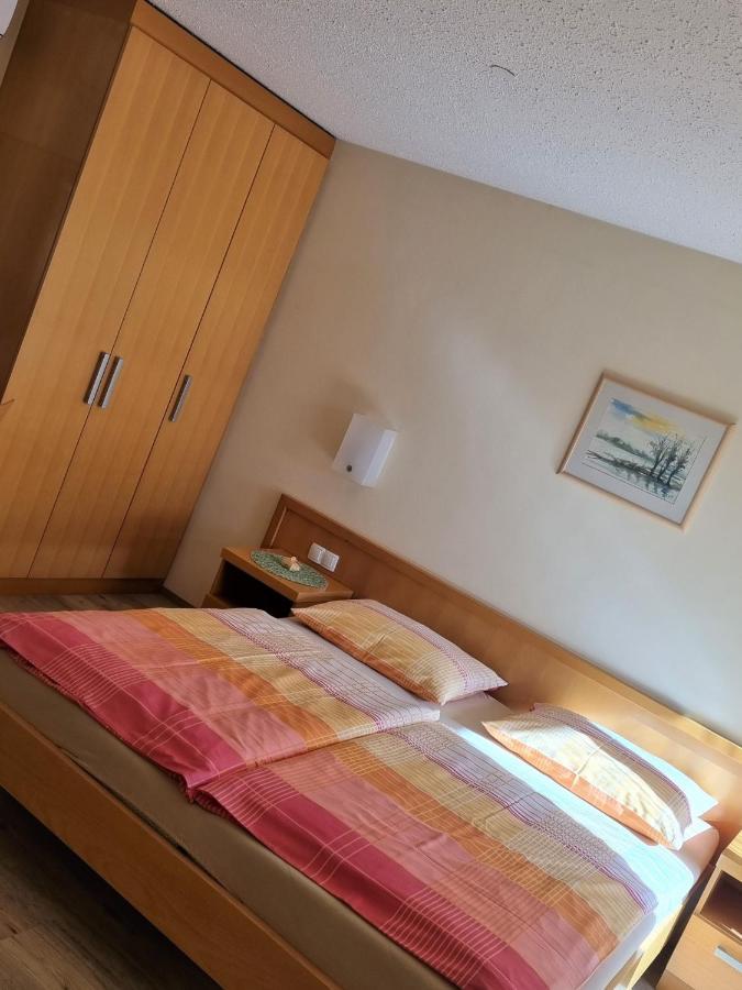 Apartments Ad 拉登齐 外观 照片